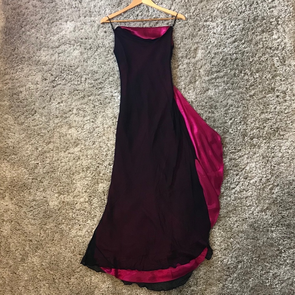 Kay Unger Beaded Spaghetti Strap Long Flowing Gown